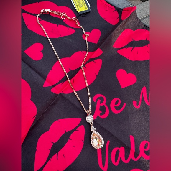 Givenchy 
Rose gold tone necklace - Picture 4 of 9